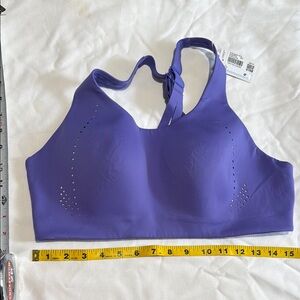 Lululemon purple air support bra 38C